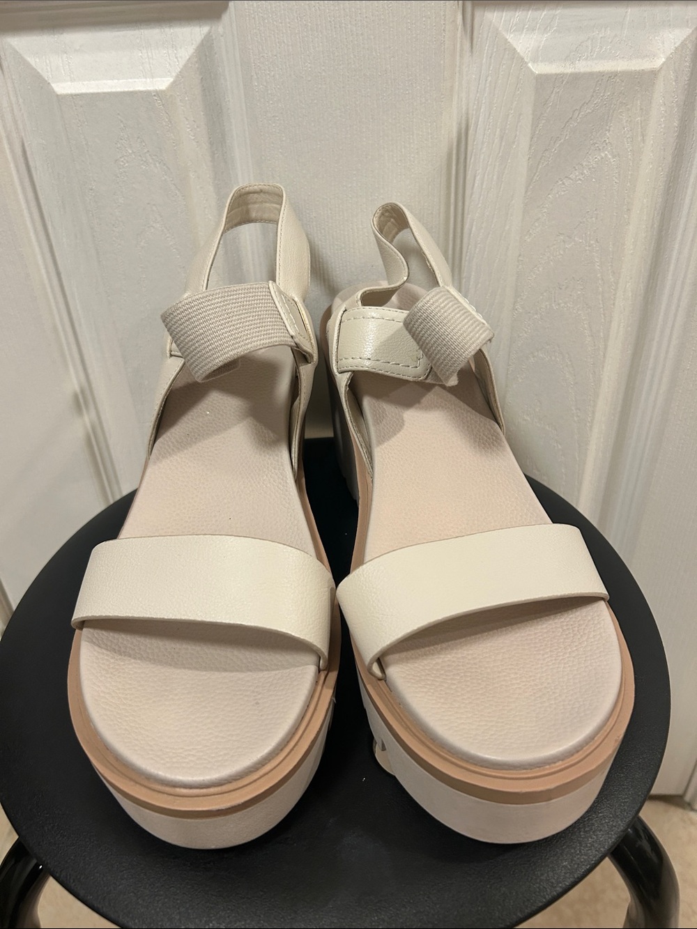 Platform Sandals Size 12 - Picture 3 of 7